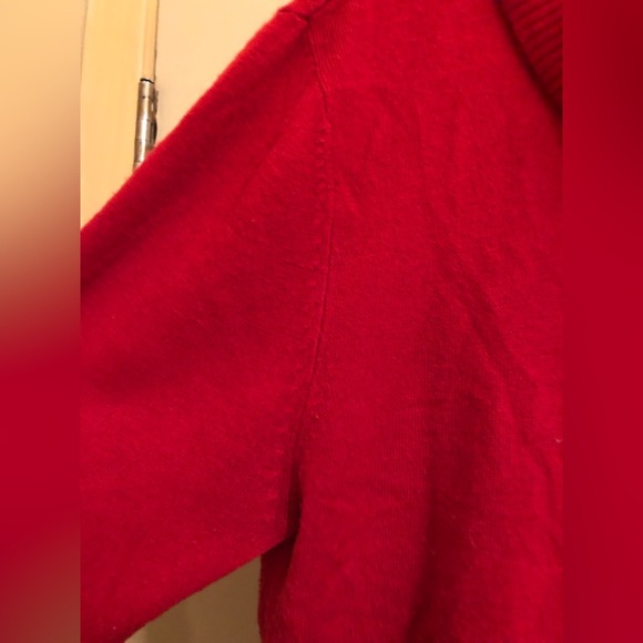 Long sleeve turtleneck, Brand is George - Picture 3 of 5